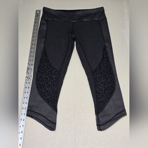 Lululemon Athletica Charcoal Floral Capris